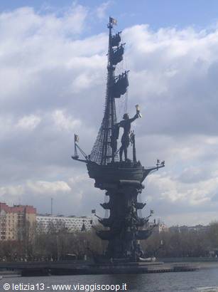 Monument to Peter the Great on the bank of the Moskva