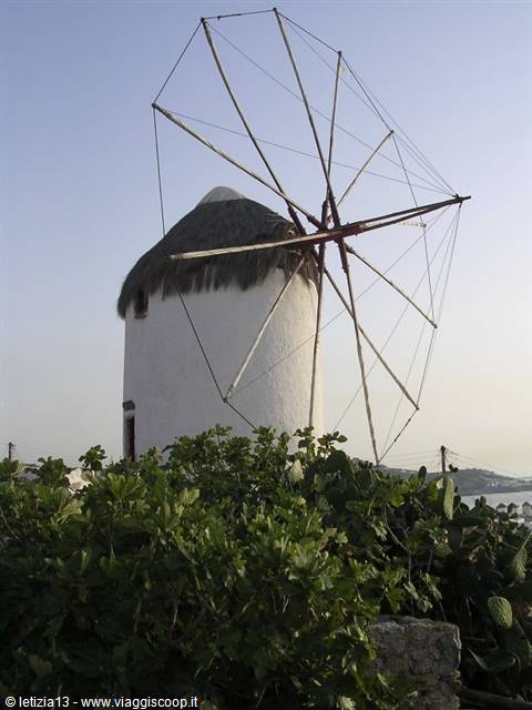 Mykonos - Milos Boni