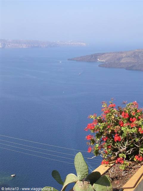 Santorini - View of the caldera