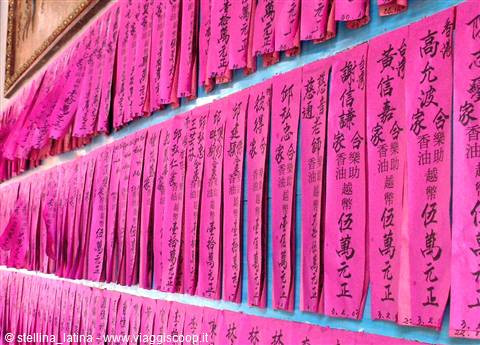 Mekong delta - prayers in the temple