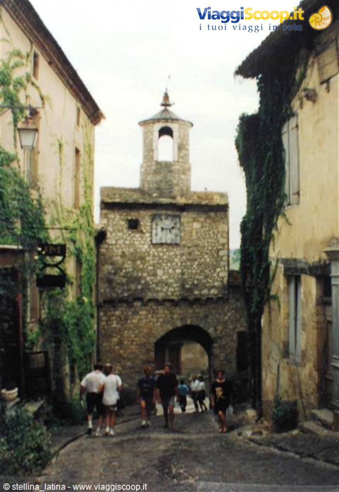 Cordes sur le Ciel