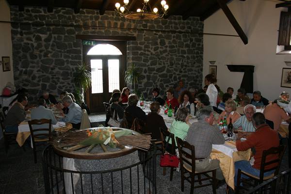 Adrano - Le Cisterne restaurant - rural tourism