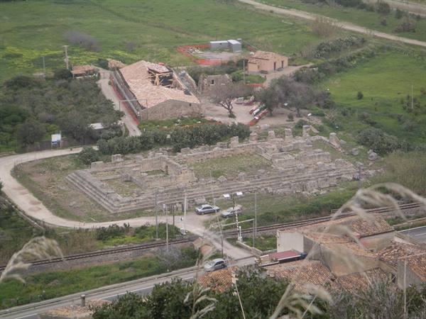 Himera - temple of Victory - from the top of the hill.