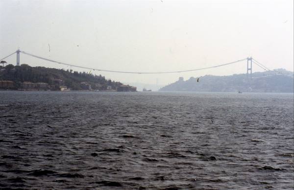 ISTANBUL the new bridge over the Bosphorus, under construction.
