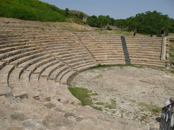 MORGANTINA - theatre