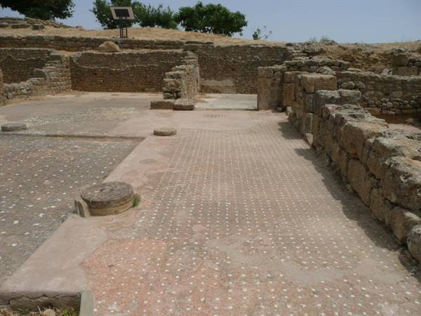 MORGANTINA - house of the Doric capital -