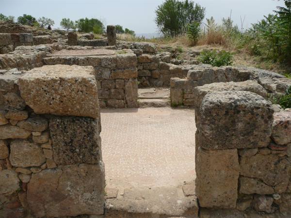 MORGANTINA - house of greeting