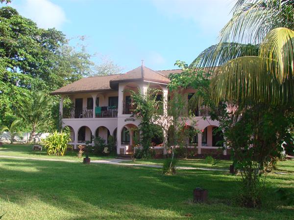 Casa de Maestro hotel
