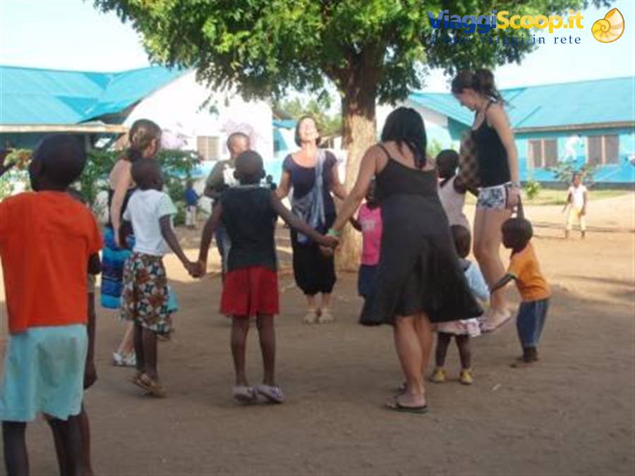 playing with the children of the Gof
