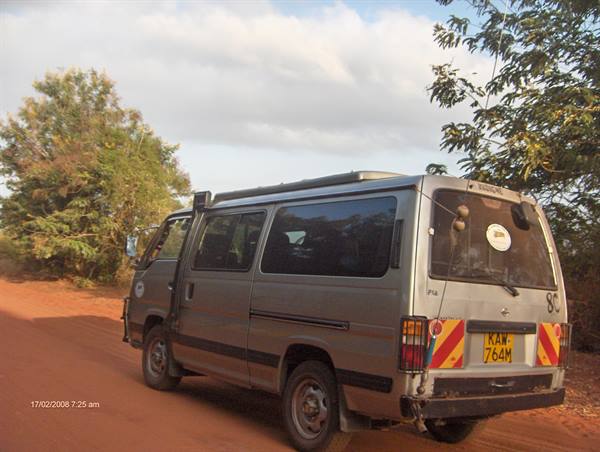 Safari vehicle
