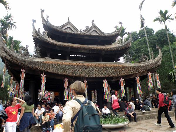 Perfume Pagoda