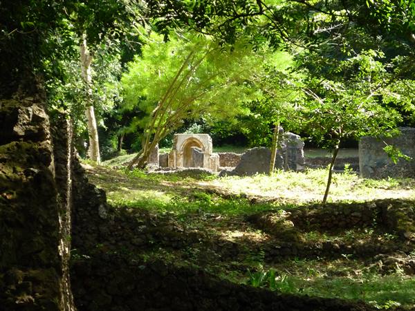 the ruins of Gede