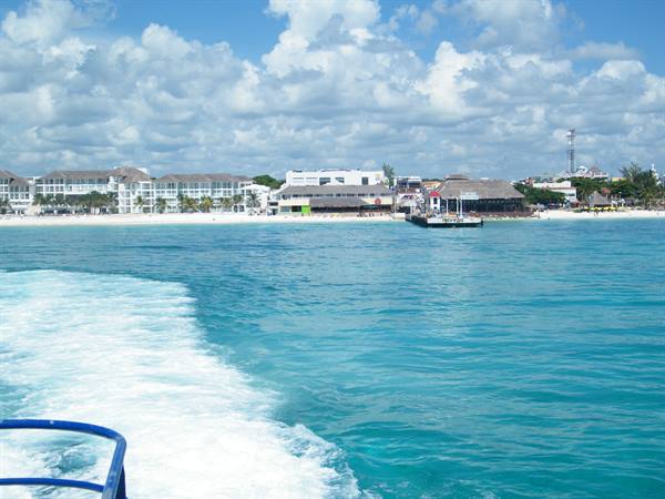 Port of Playa del Carmen, Puerto Morales