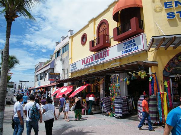 a good place to shop in Playa