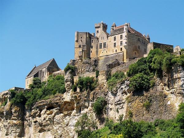 Beynac Castle