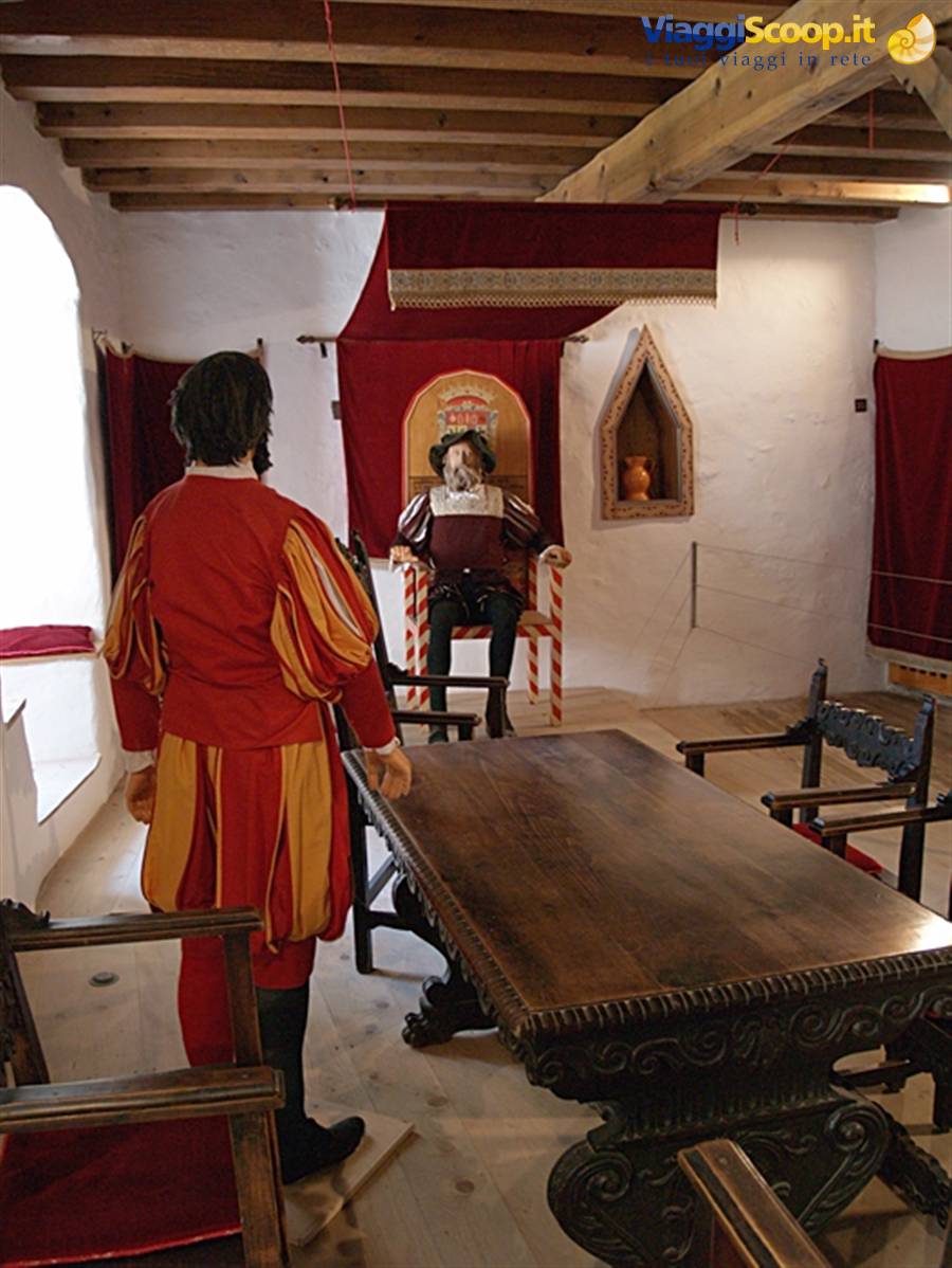 InteriorPredjama Castle