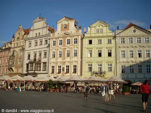 tyn square