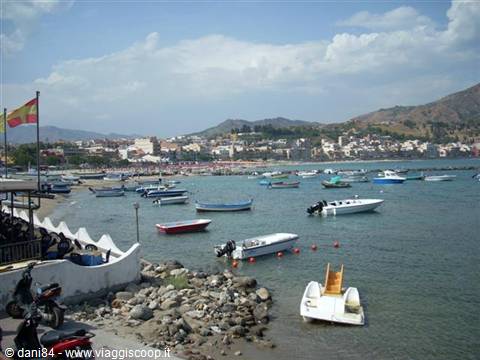 bay of giardini naxos