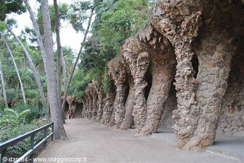 barcelona park guell