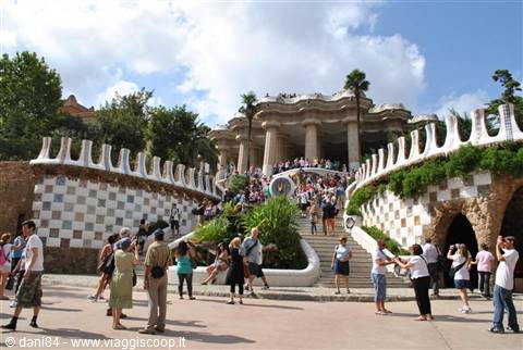 barcelona park guell