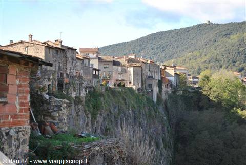 Castellfollit de la roca