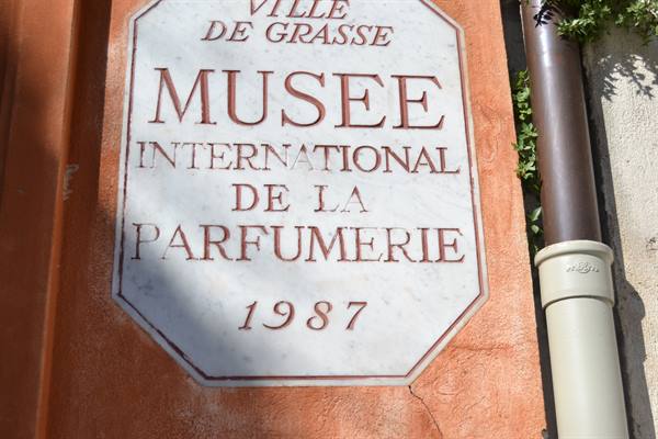 Grasse:discovering the history of perfume