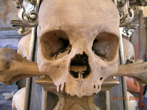 the impressive ossuary of Kutná Hora