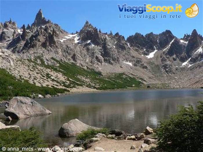 Lake Toncek – In the background Cerro Cathedral