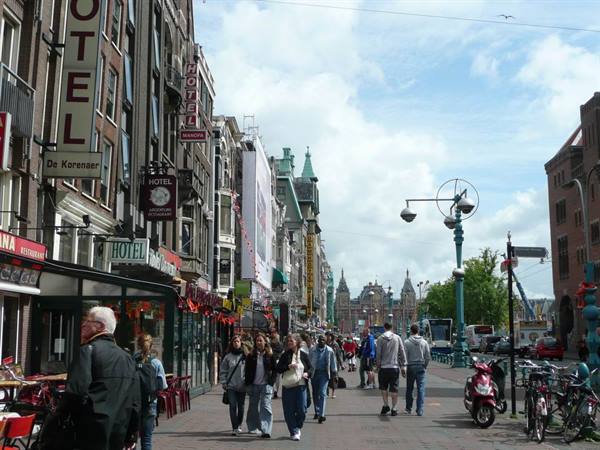 Amsterdam - Damrak
