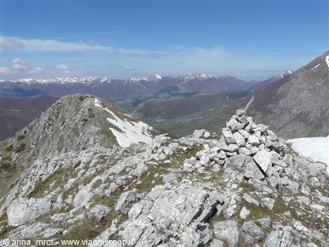 33 Summit of Monte Amaro