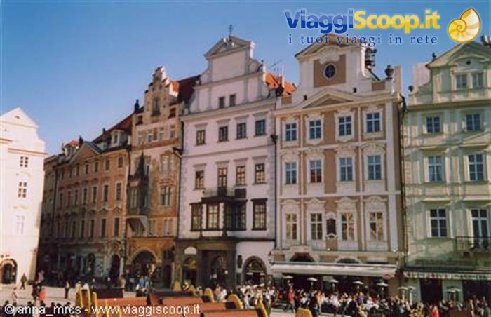 Staromestske Namesti (Old Town Square)