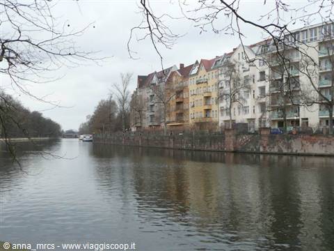 Houses along the Spree - area of Schloss Charlottenburg