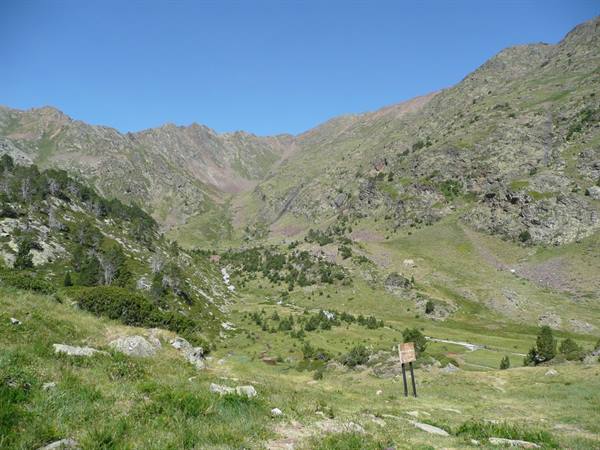 Coma Pedrosa Valley