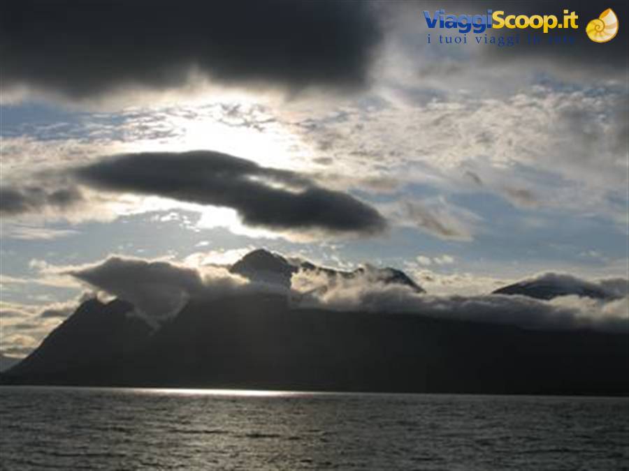 The Lyngen fjord and its alps