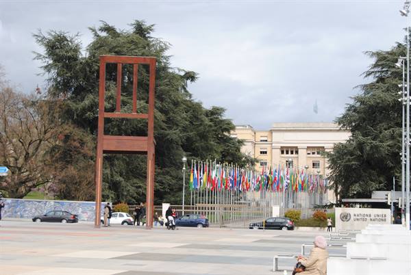 Broken chair and the UN palace