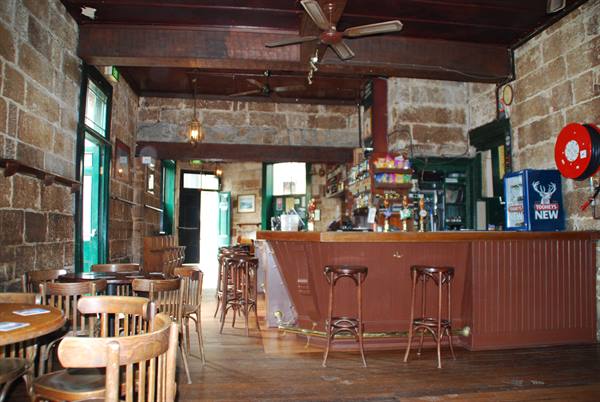 Australian pub 'Hero of Waterloo'