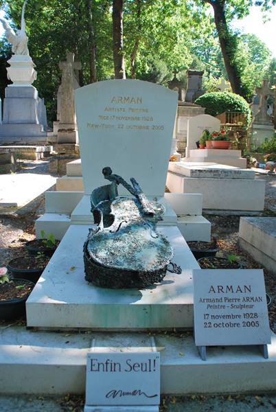 Famous funerary monuments