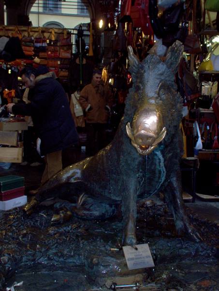 Statue of the boar