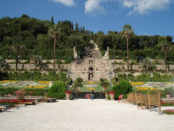 The Garzoni garden