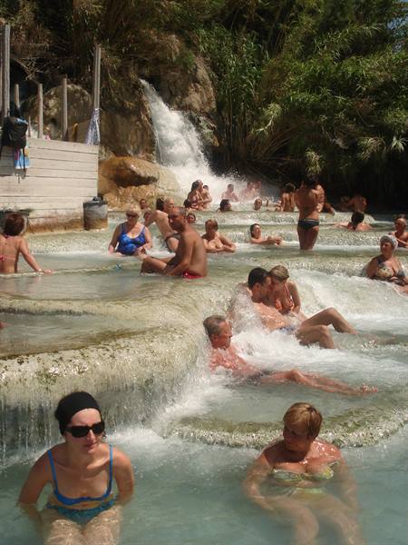 The natural waterfalls of Gorello