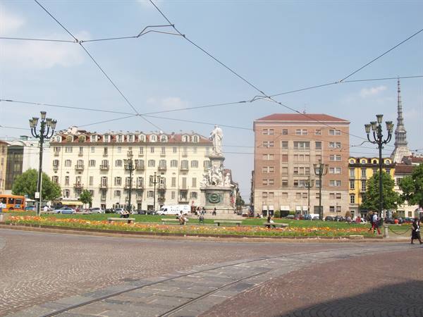 Piazza Carlo Emanuele II