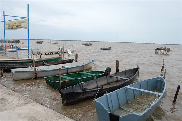 lake of lesina