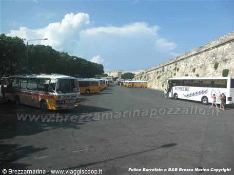 Malta - BUS parking