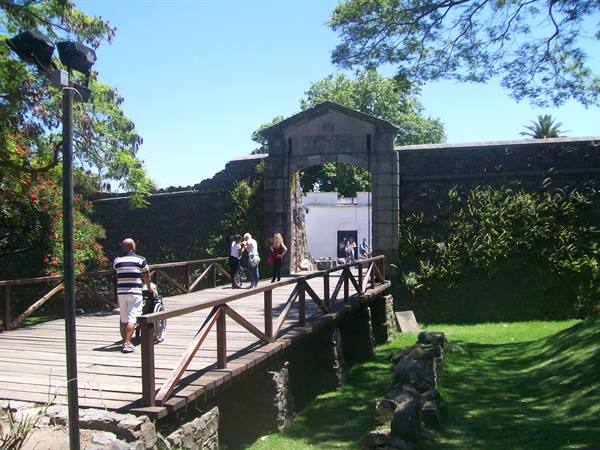 Colonia do Sacramento-Fortified gate