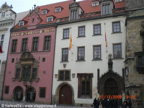 detail of buildings in the old town