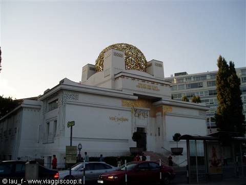 Secession Building in Vienna, golden laurel dome above the white facade