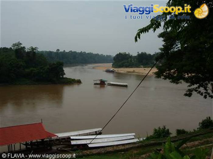 Kuala Tembeling, starting point for the jungle!