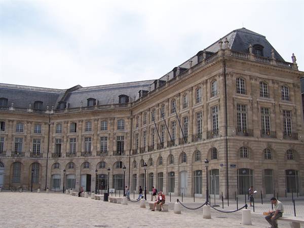 BORDEAUX