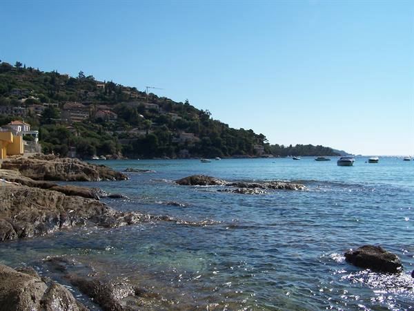 LE LAVANDOU