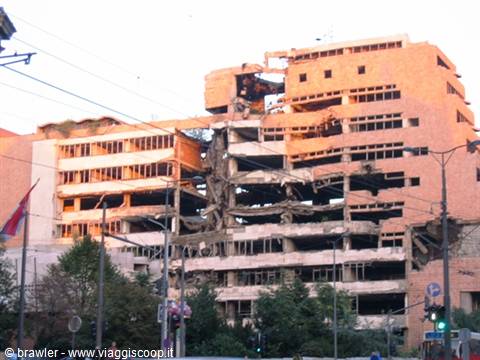 Belgrade government building still wrecked by bombing, facade gutted